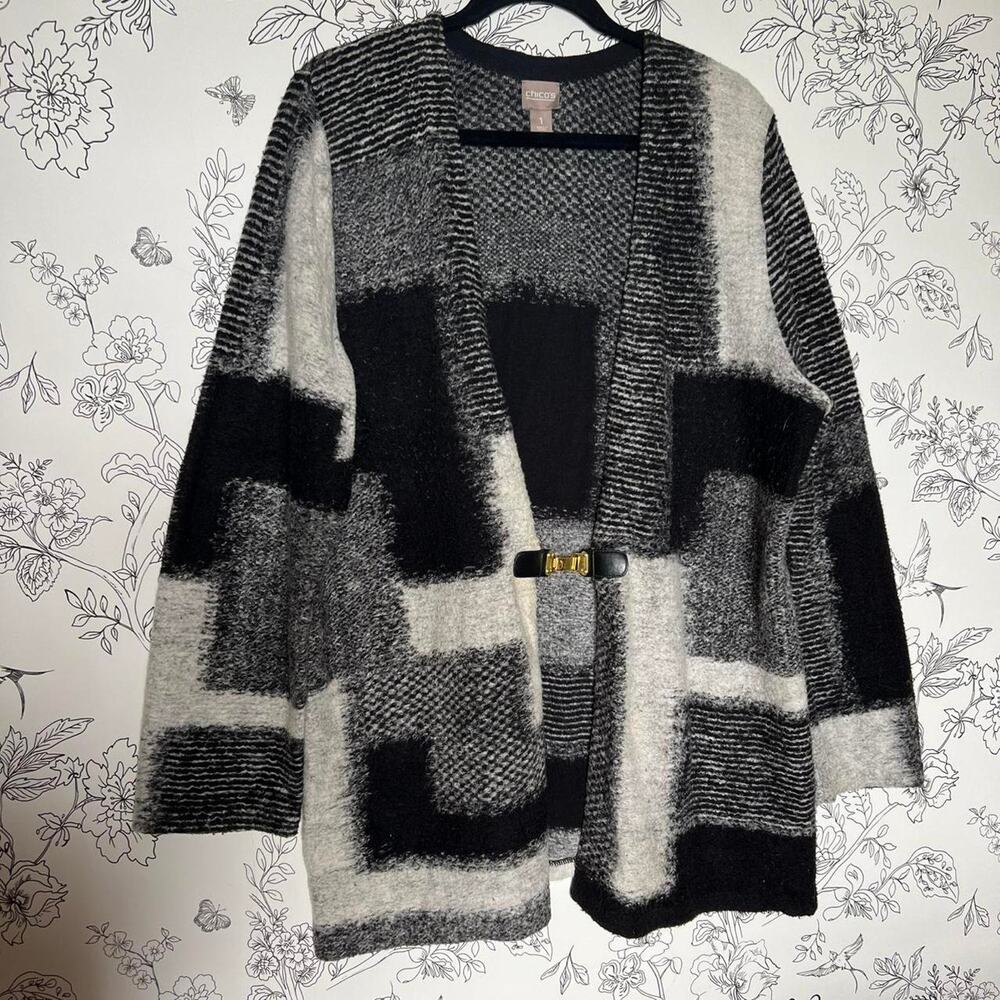 Chico’s black and white colorblock oversized cardigan